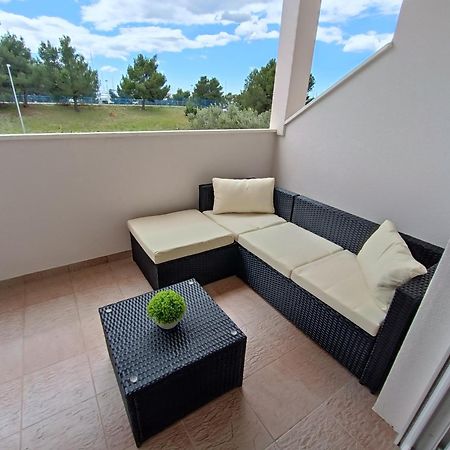 Apartman Burcul Sukošan Екстериор снимка