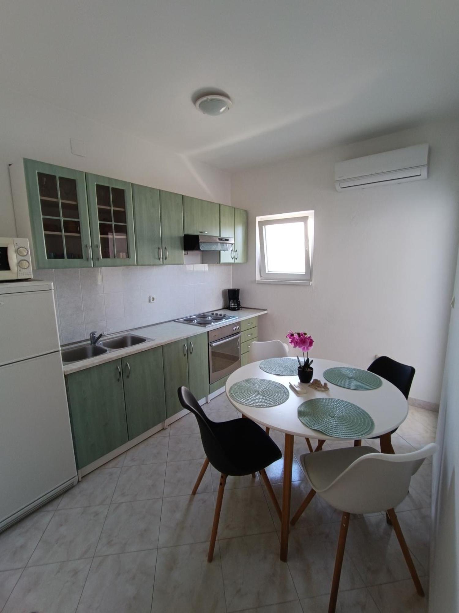 Apartman Burcul Sukošan Екстериор снимка